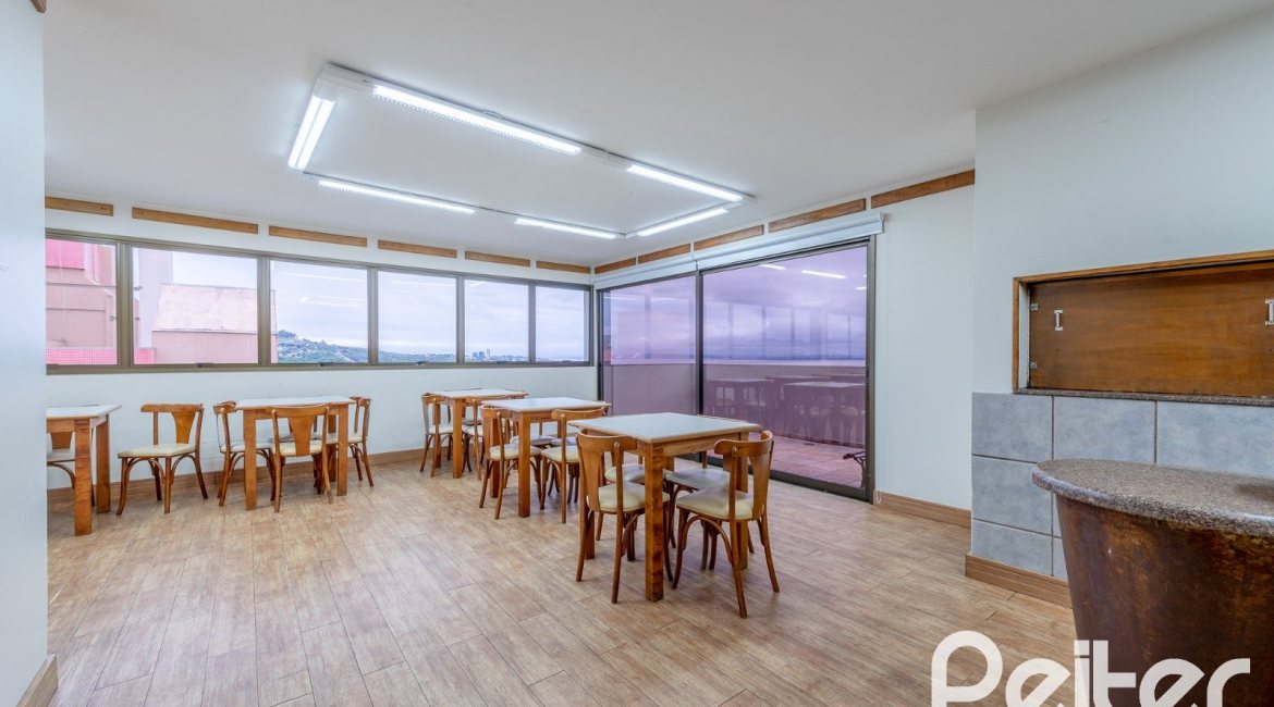 Empreendimento à venda, no bairro Menino Deus em PORTO ALEGRE