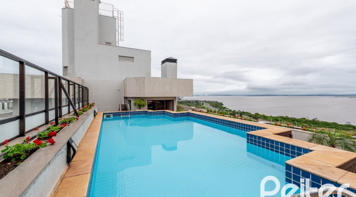 Empreendimento à venda, no bairro Menino Deus em PORTO ALEGRE