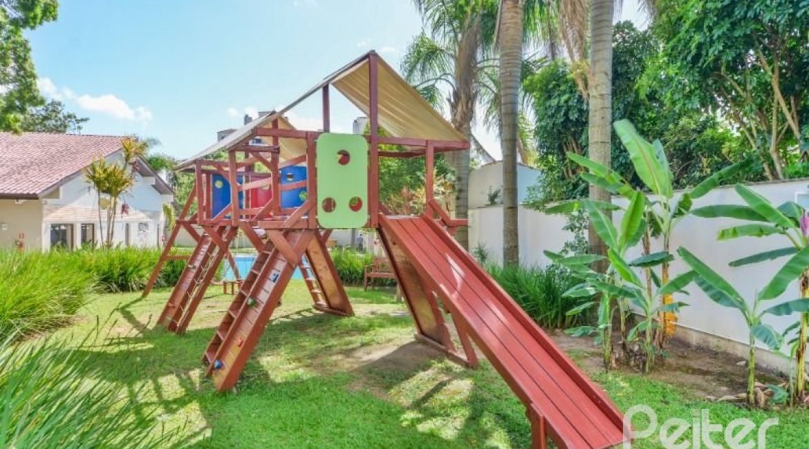 Apartamento à venda com 136m², 3 dormitórios, 1 suíte, 2 vagas, no bairro Tristeza em PORTO ALEGRE