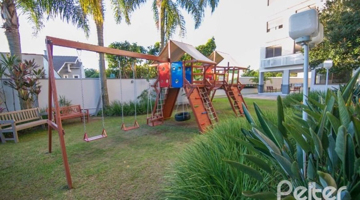 Apartamento à venda com 136m², 3 dormitórios, 1 suíte, 2 vagas, no bairro Tristeza em PORTO ALEGRE