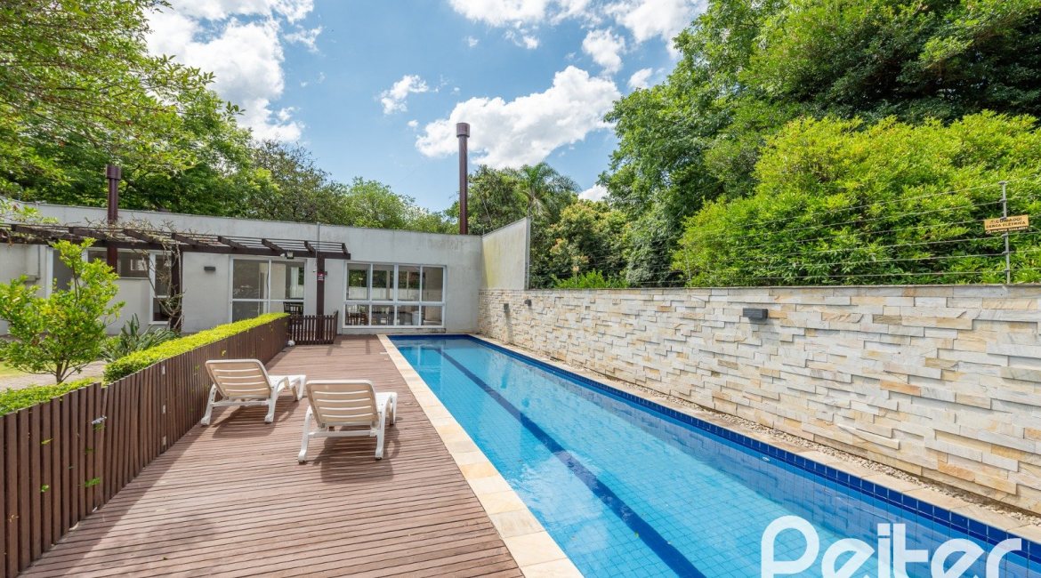 Casa em Condomínio à venda com 177m², 3 dormitórios, 1 suíte, 2 vagas, no bairro Ipanema em PORTO ALEGRE