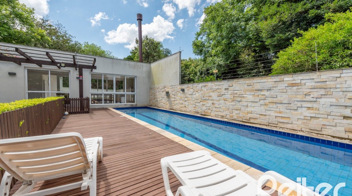 Casa em Condomínio à venda com 177m², 3 dormitórios, 1 suíte, 2 vagas, no bairro Ipanema em PORTO ALEGRE