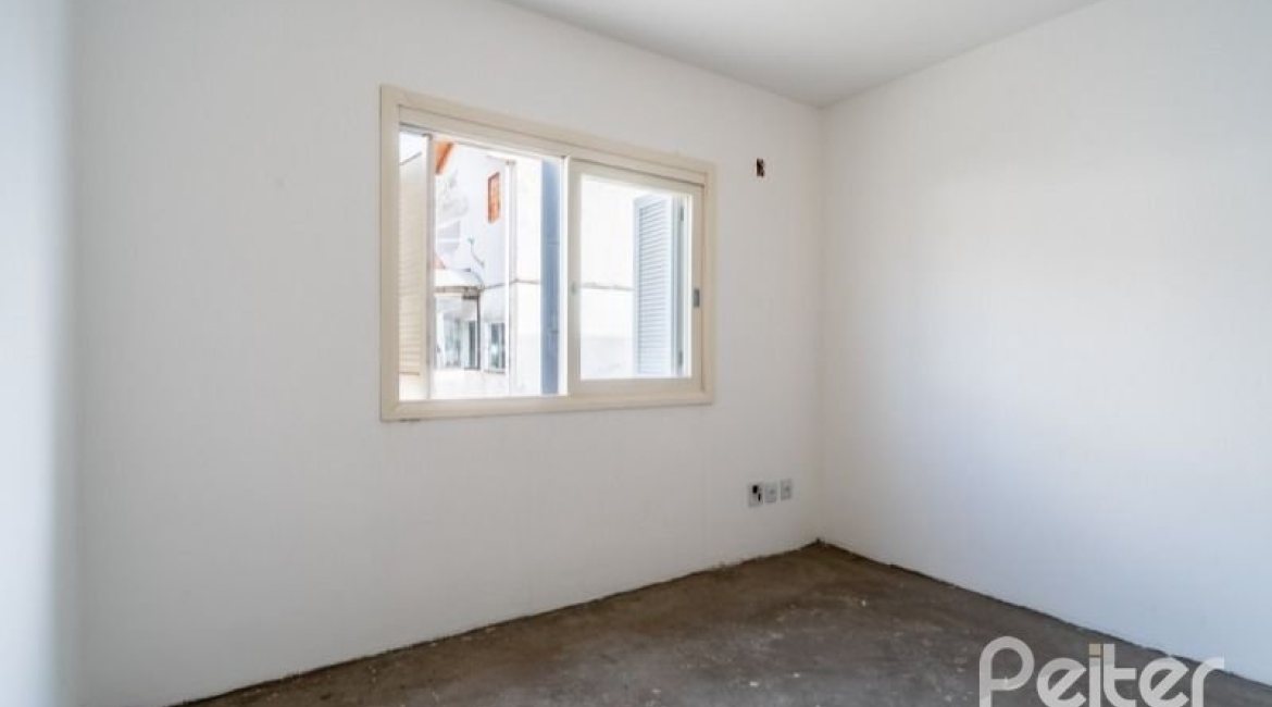  à venda, no bairro  em 