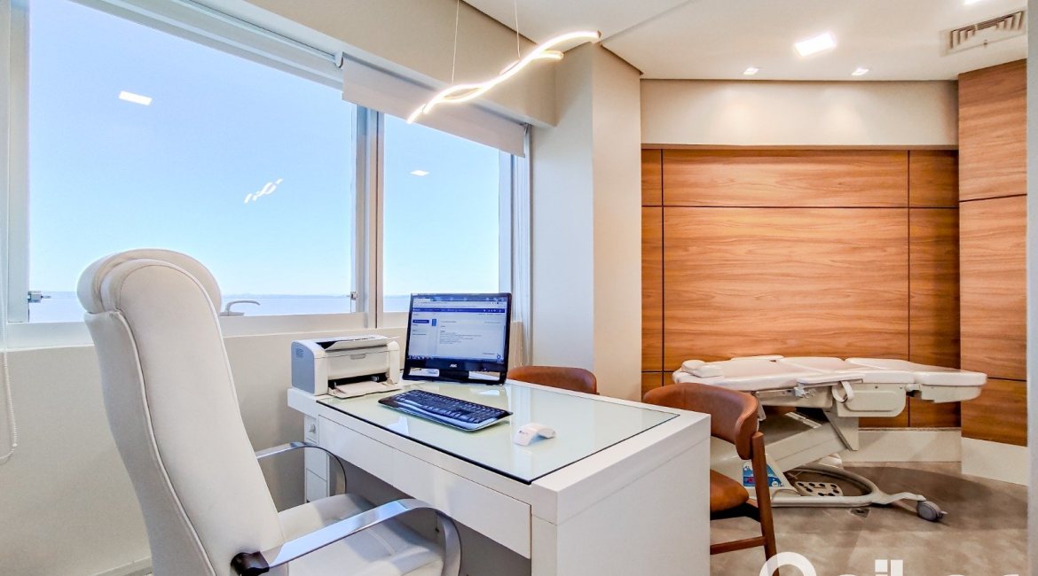 Comercial à venda com 42m², no bairro Cristal em Porto Alegre