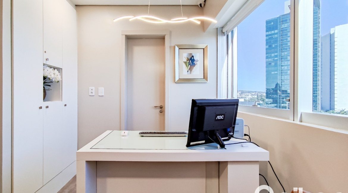 Comercial à venda com 42m², no bairro Cristal em Porto Alegre