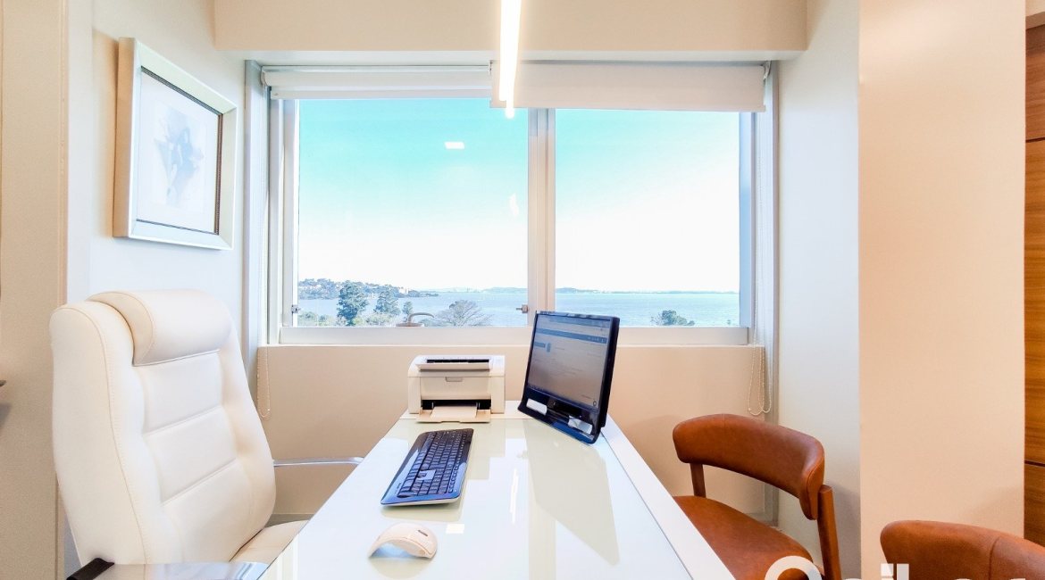 Comercial à venda com 42m², no bairro Cristal em Porto Alegre