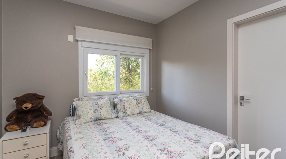 Casa em Condomínio à venda com 478m², 4 dormitórios, 4 suítes, 4 vagas, no bairro Terra Ville em PORTO ALEGRE