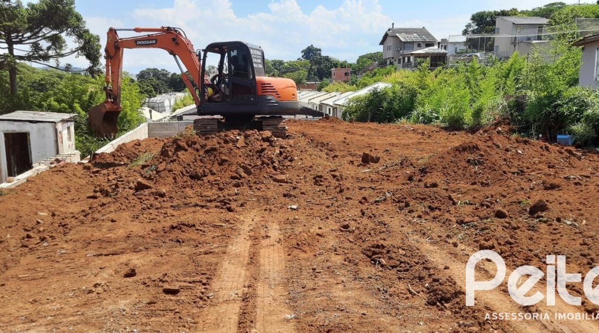 Terreno à venda com 1174m², no bairro Nonoai em Porto Alegre