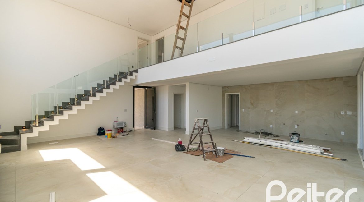 Casa em Condomínio à venda com 292m², 4 dormitórios, 4 suítes, 4 vagas, no bairro Alphaville em PORTO ALEGRE