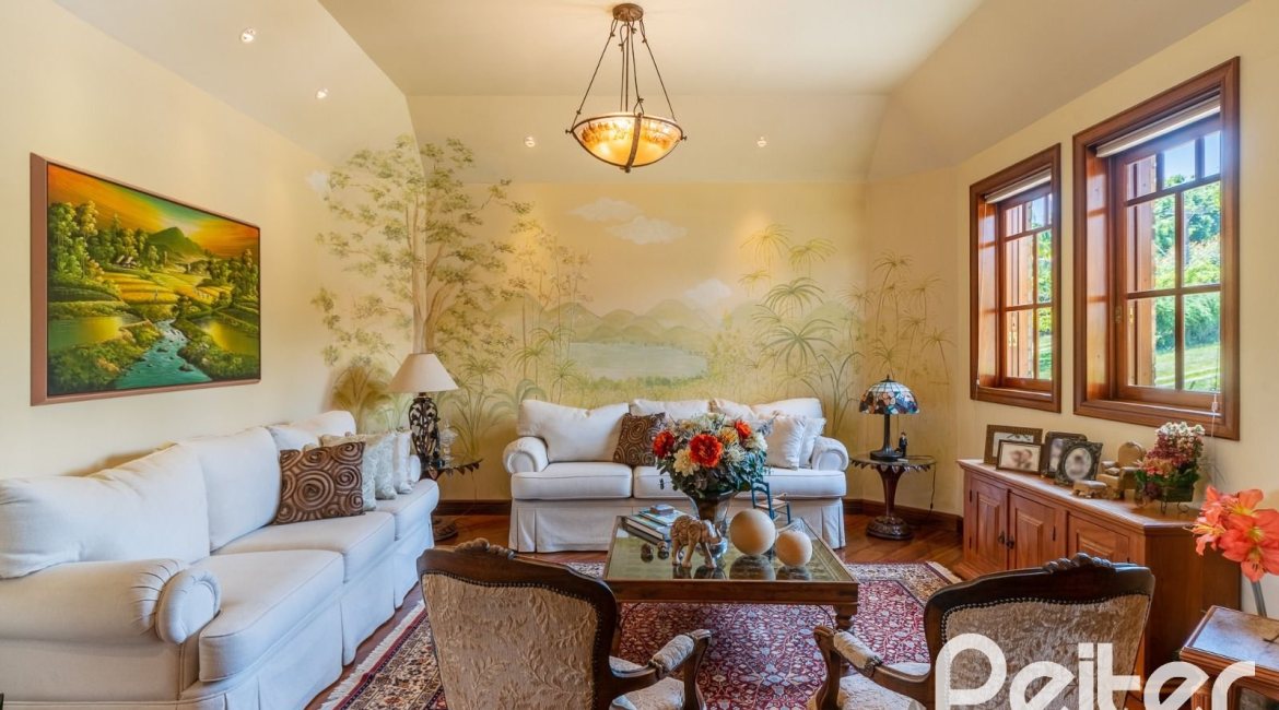 Casa em Condomínio à venda com 459m², 4 dormitórios, 4 suítes, 3 vagas, no bairro Cavalhada em PORTO ALEGRE