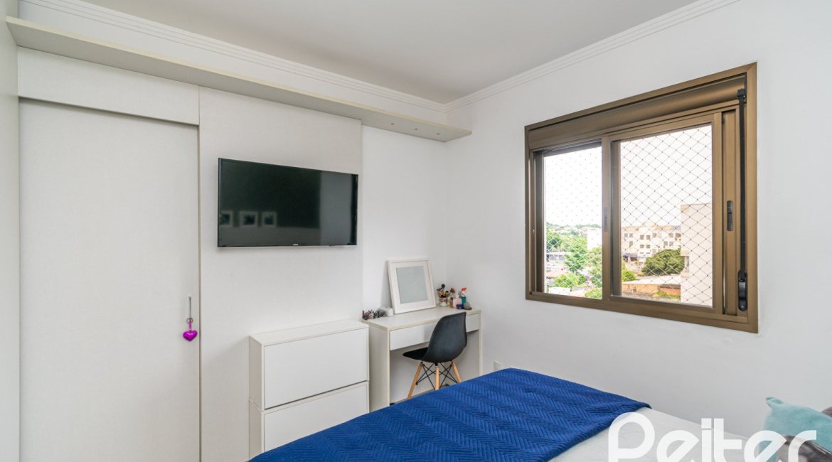 Apartamento à venda com 90m², 3 dormitórios, 1 suíte, 2 vagas, no bairro Tristeza em Porto Alegre