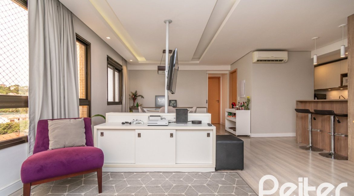 Apartamento à venda com 90m², 3 dormitórios, 1 suíte, 2 vagas, no bairro Tristeza em Porto Alegre