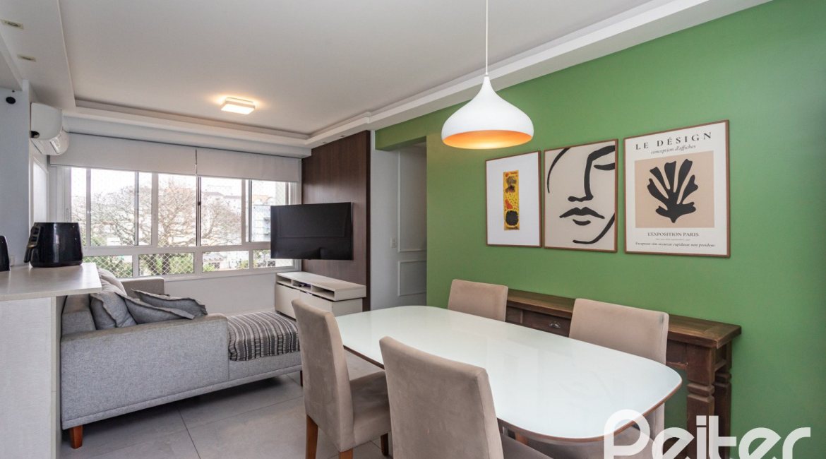 Apartamento à venda com 74m², 3 dormitórios, 1 suíte, 1 vaga, no bairro Tristeza em PORTO ALEGRE