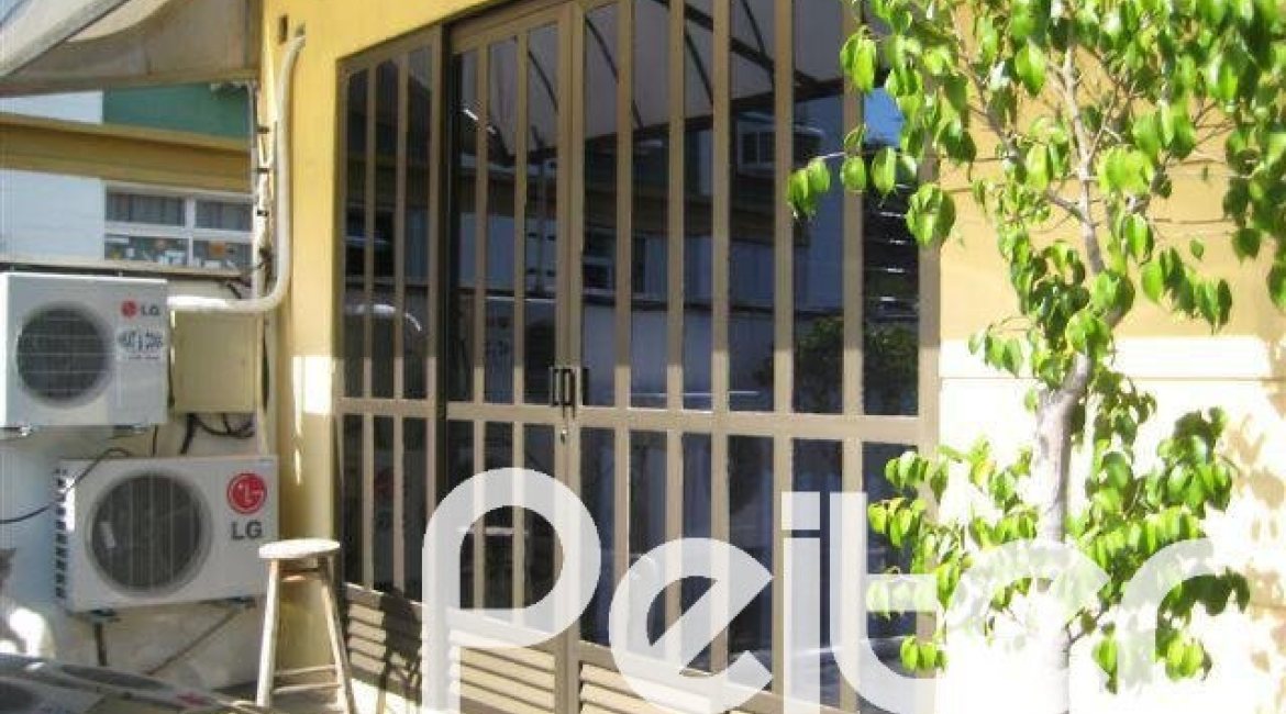 Comercial à venda com 928m², no bairro Cristal em Porto Alegre