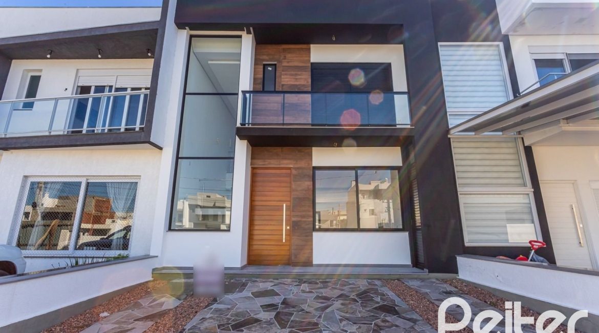 Casa em Condomínio à venda com 164m², 3 dormitórios, 1 suíte, 2 vagas, no bairro Hípica em PORTO ALEGRE