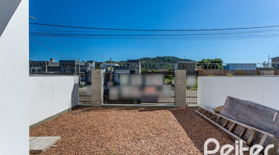 Casa em Condomínio à venda com 164m², 3 dormitórios, 1 suíte, 2 vagas, no bairro Hípica em PORTO ALEGRE