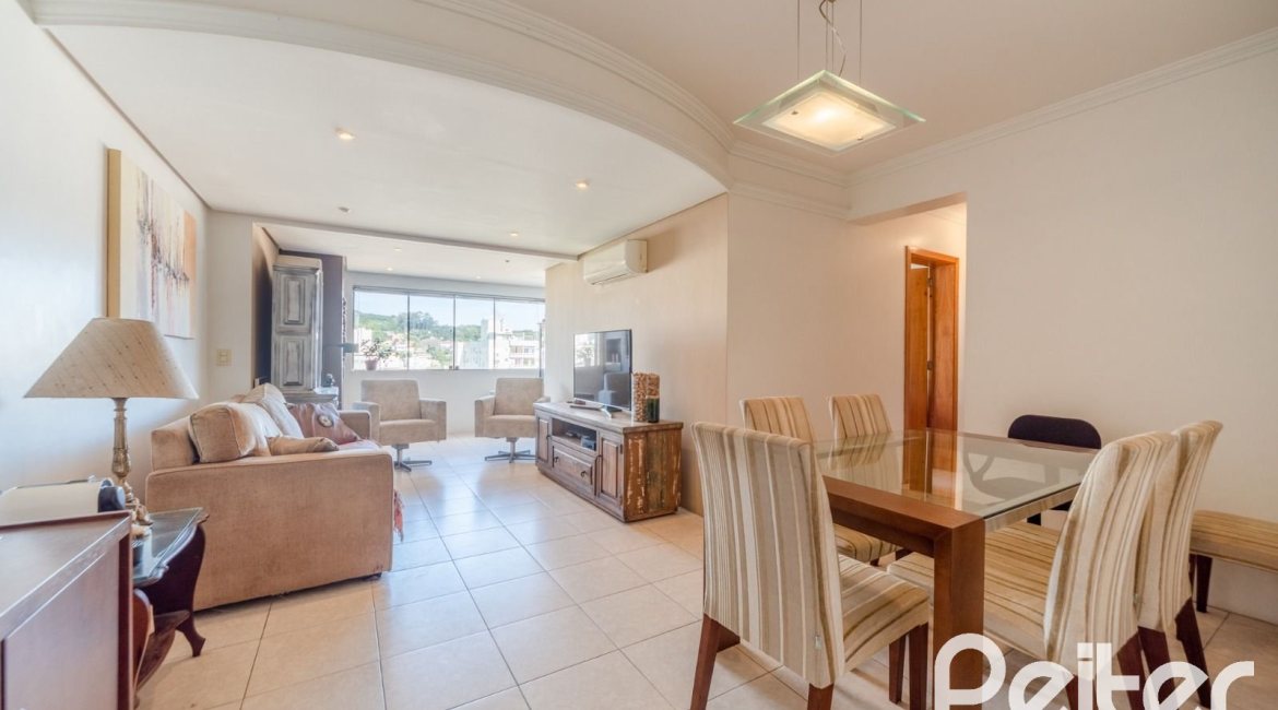 Apartamento à venda com 100m², 3 dormitórios, 1 suíte, 2 vagas, no bairro Tristeza em PORTO ALEGRE