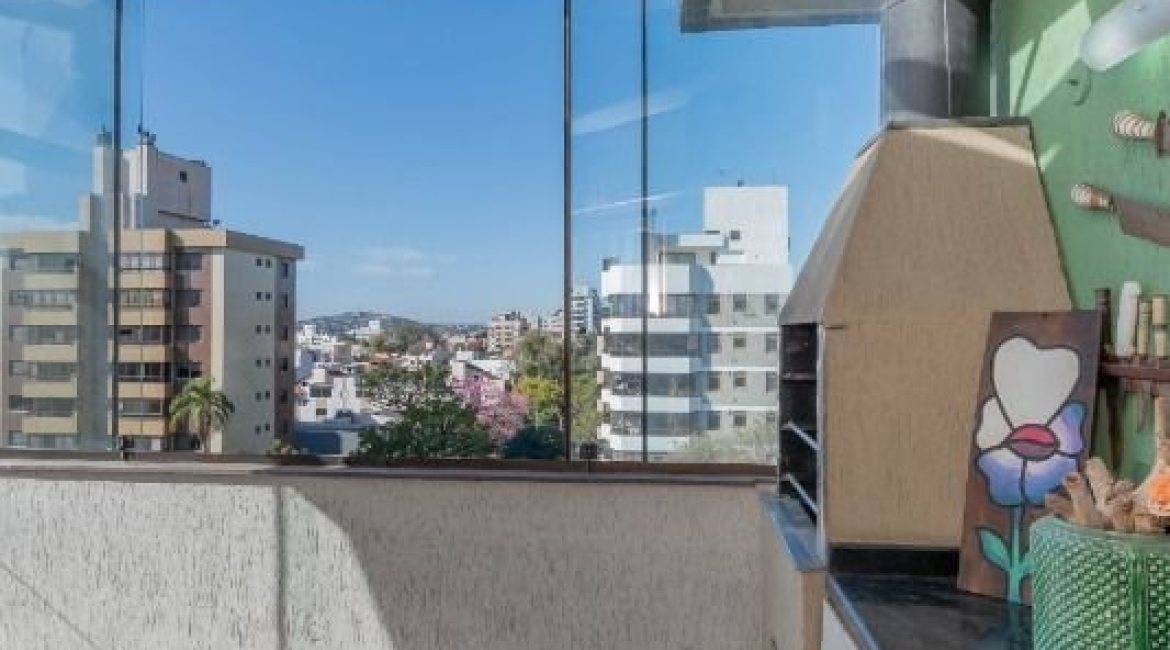 Cobertura à venda com 157m², 2 dormitórios, 1 suíte, 2 vagas, no bairro Tristeza em Porto Alegre