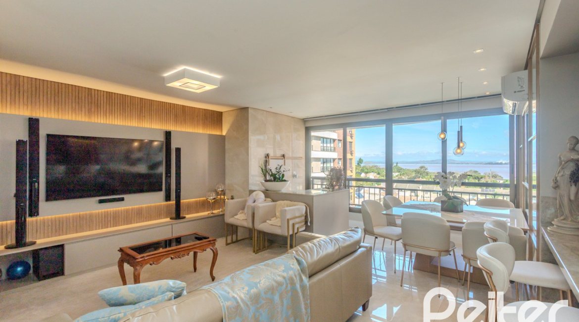 Apartamento à venda com 94m², 3 dormitórios, 1 suíte, 2 vagas, no bairro Tristeza em PORTO ALEGRE