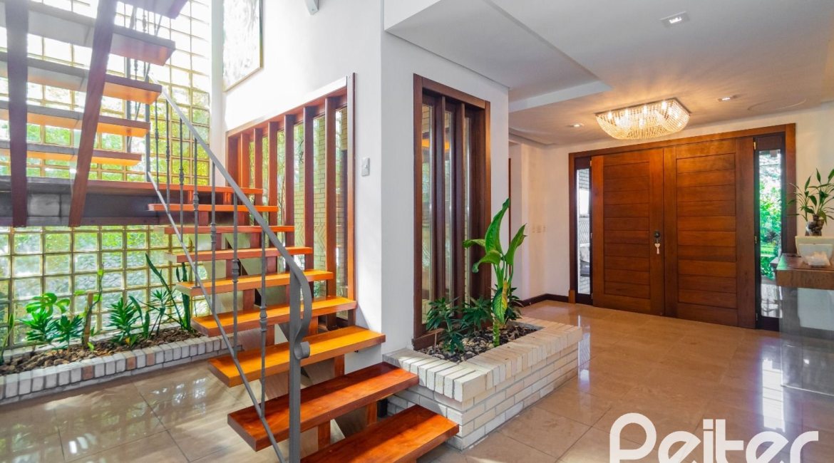 Casa em Condomínio à venda com 600m², 4 dormitórios, 4 suítes, 4 vagas, no bairro Terra Ville em PORTO ALEGRE