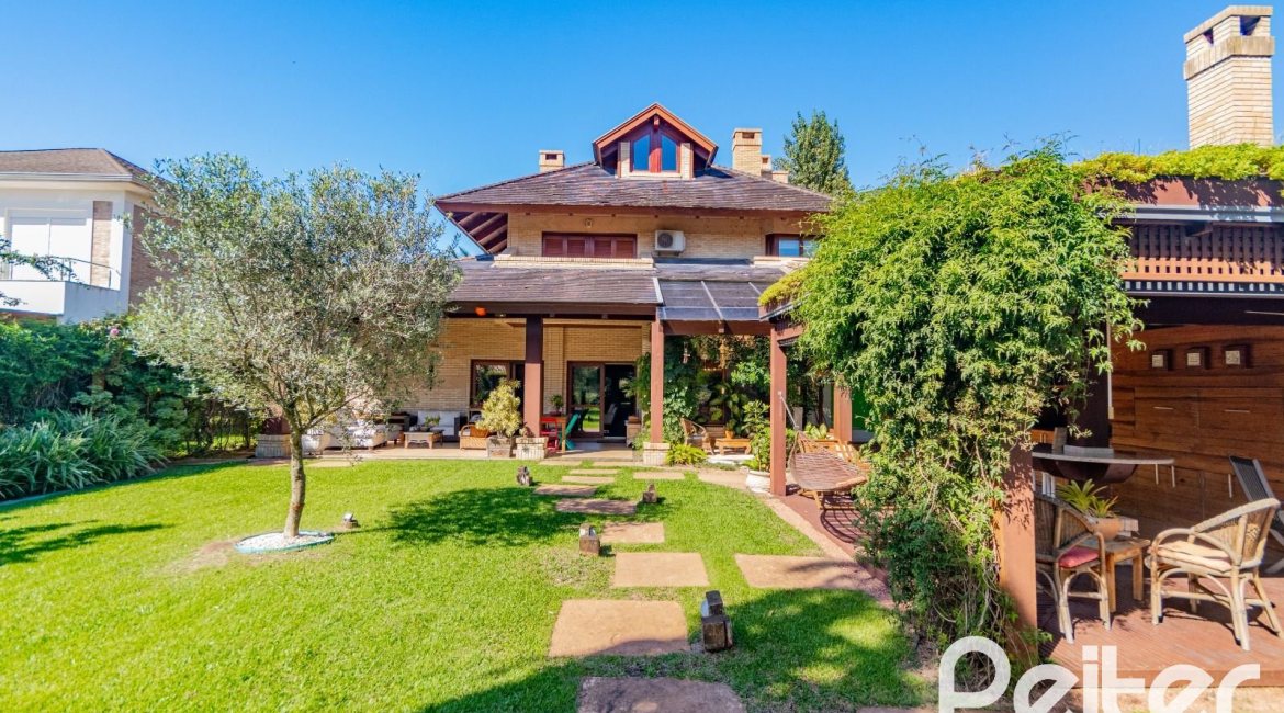 Casa em Condomínio à venda com 600m², 4 dormitórios, 4 suítes, 4 vagas, no bairro Terra Ville em PORTO ALEGRE