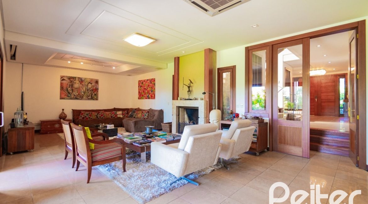 Casa em Condomínio à venda com 600m², 4 dormitórios, 4 suítes, 4 vagas, no bairro Terra Ville em PORTO ALEGRE