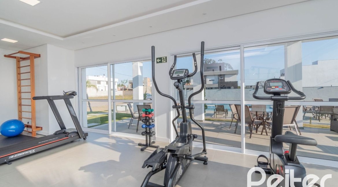 Casa em Condomínio à venda com 209m², 3 dormitórios, 3 suítes, 2 vagas, no bairro Ipanema em Porto Alegre