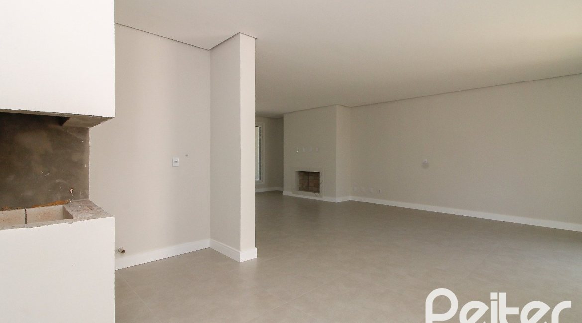 Casa em Condomínio à venda com 209m², 3 dormitórios, 3 suítes, 2 vagas, no bairro Ipanema em Porto Alegre