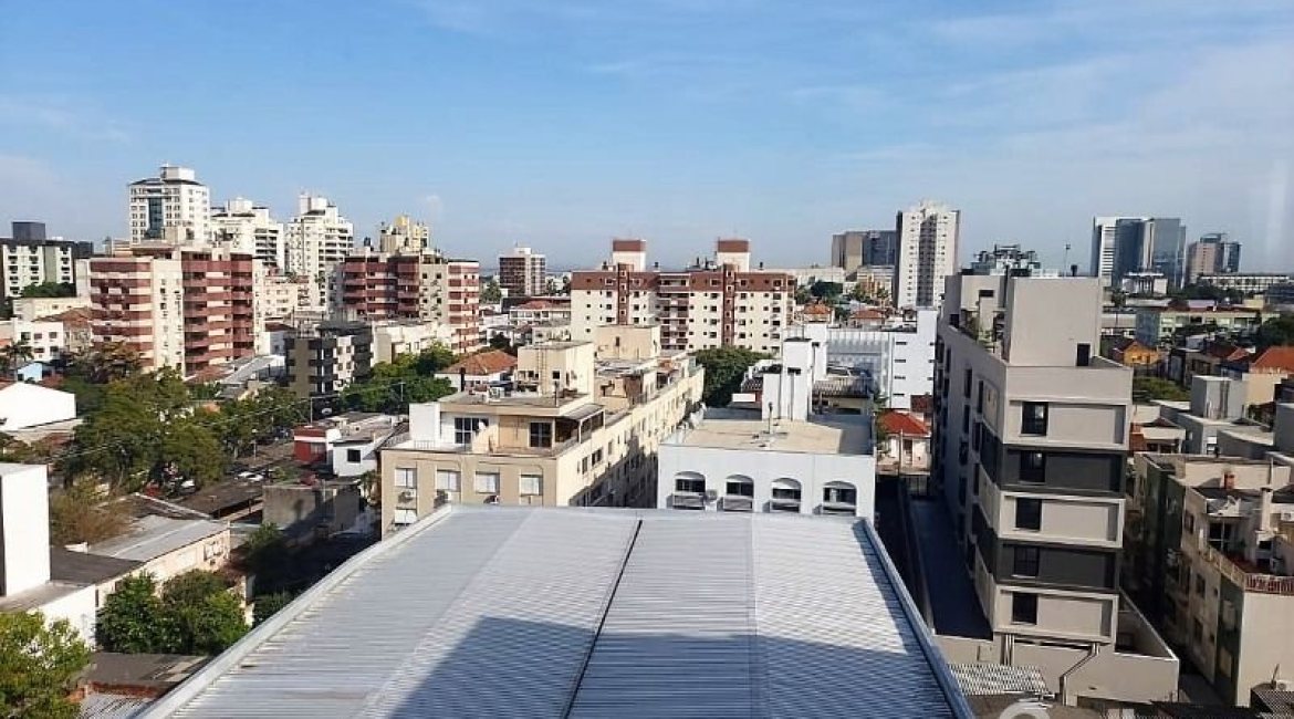 Comercial à venda com 37m², 1 vaga, no bairro Menino Deus em Porto Alegre