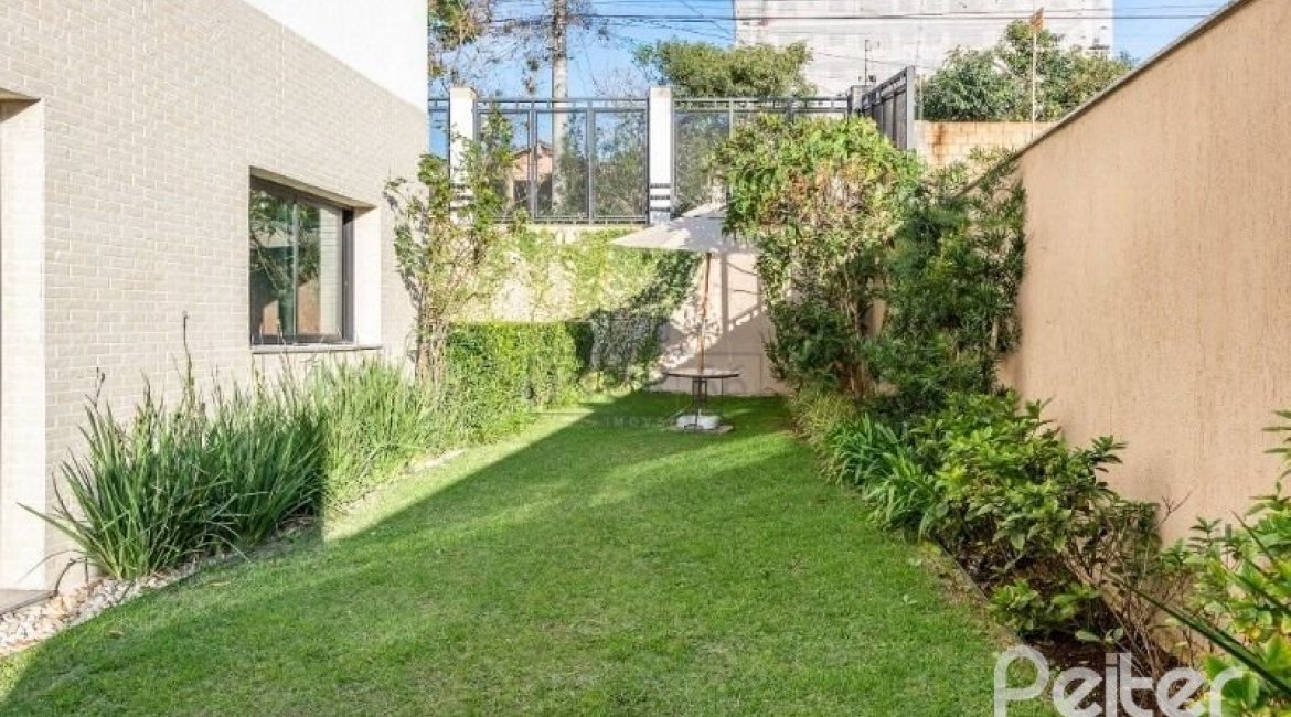 Apartamento à venda com 73m², 3 dormitórios, 1 suíte, 2 vagas, no bairro Tristeza em PORTO ALEGRE