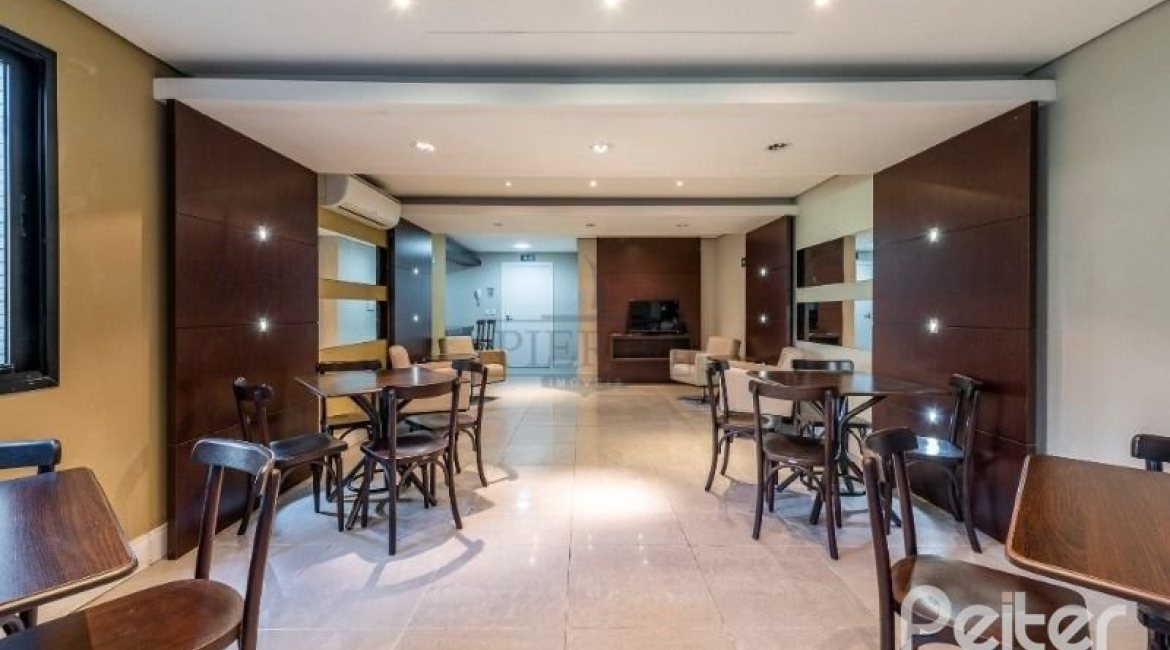 Apartamento à venda com 73m², 3 dormitórios, 1 suíte, 2 vagas, no bairro Tristeza em PORTO ALEGRE