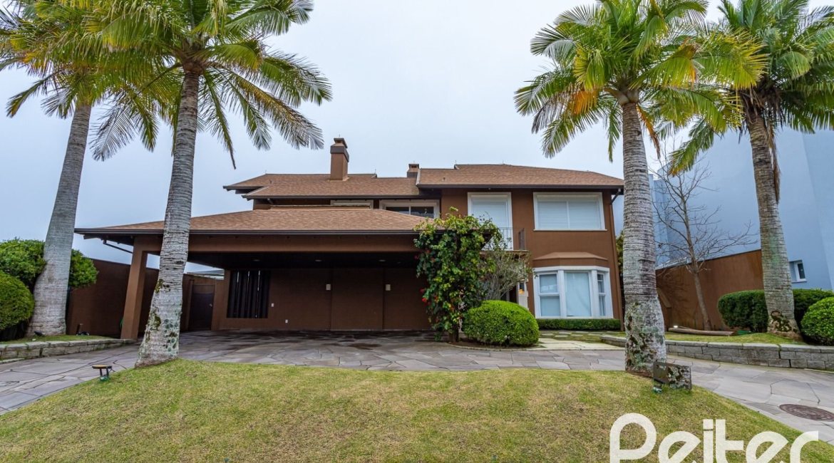 Casa em Condomínio à venda com 615m², 4 dormitórios, 4 suítes, 6 vagas, no bairro Terra Ville em PORTO ALEGRE