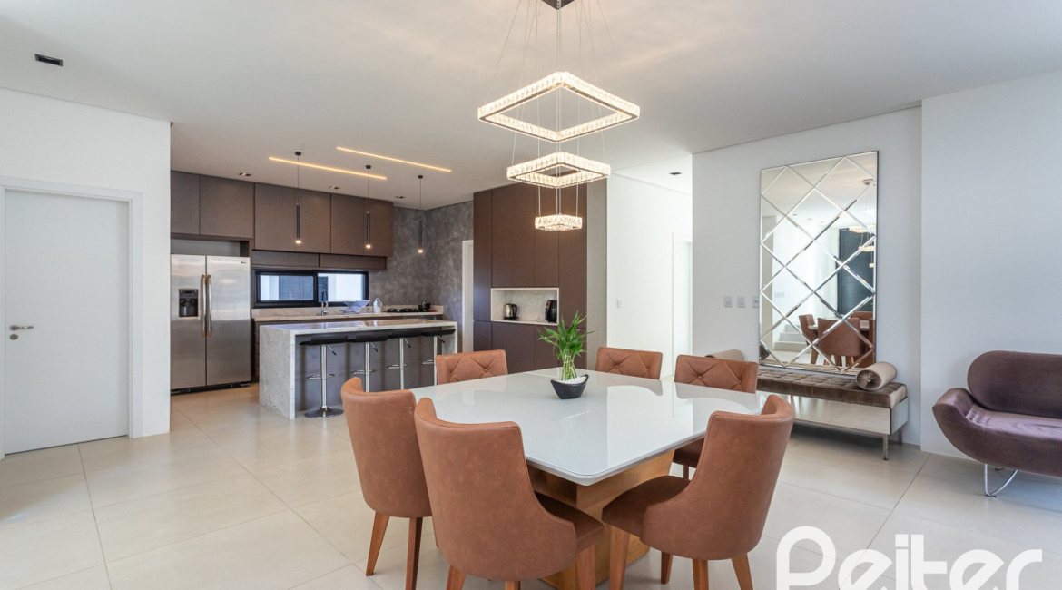 Casa em Condomínio à venda com 344m², 4 dormitórios, 4 suítes, 4 vagas, no bairro Alphaville em PORTO ALEGRE