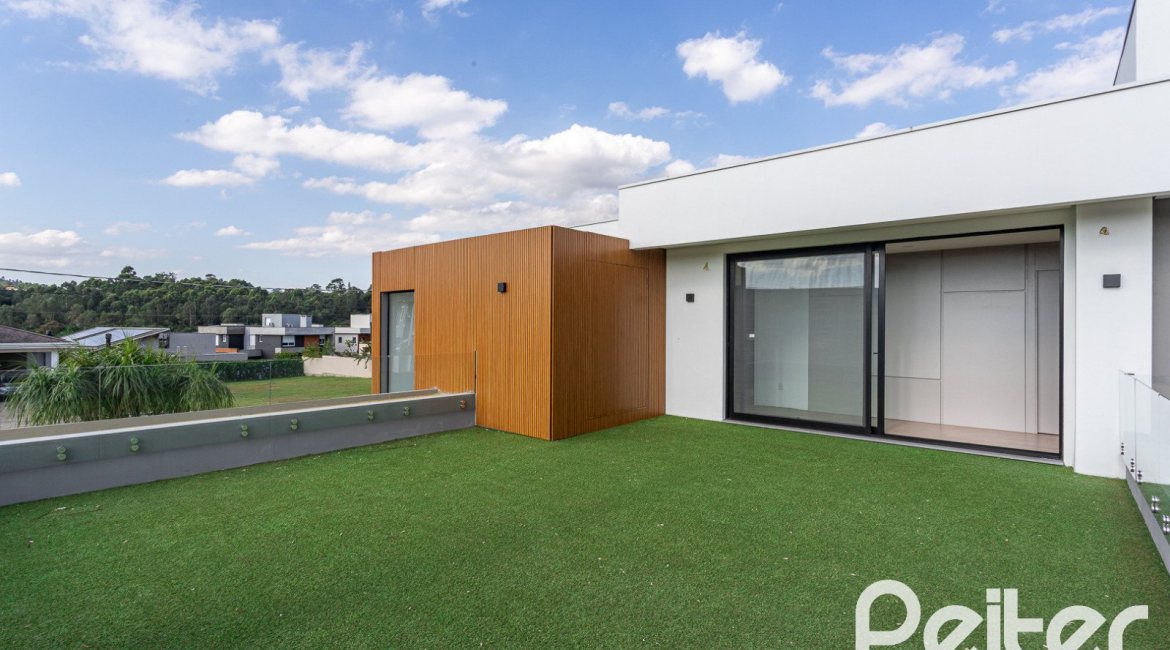 Casa em Condomínio à venda com 344m², 4 dormitórios, 4 suítes, 4 vagas, no bairro Alphaville em PORTO ALEGRE
