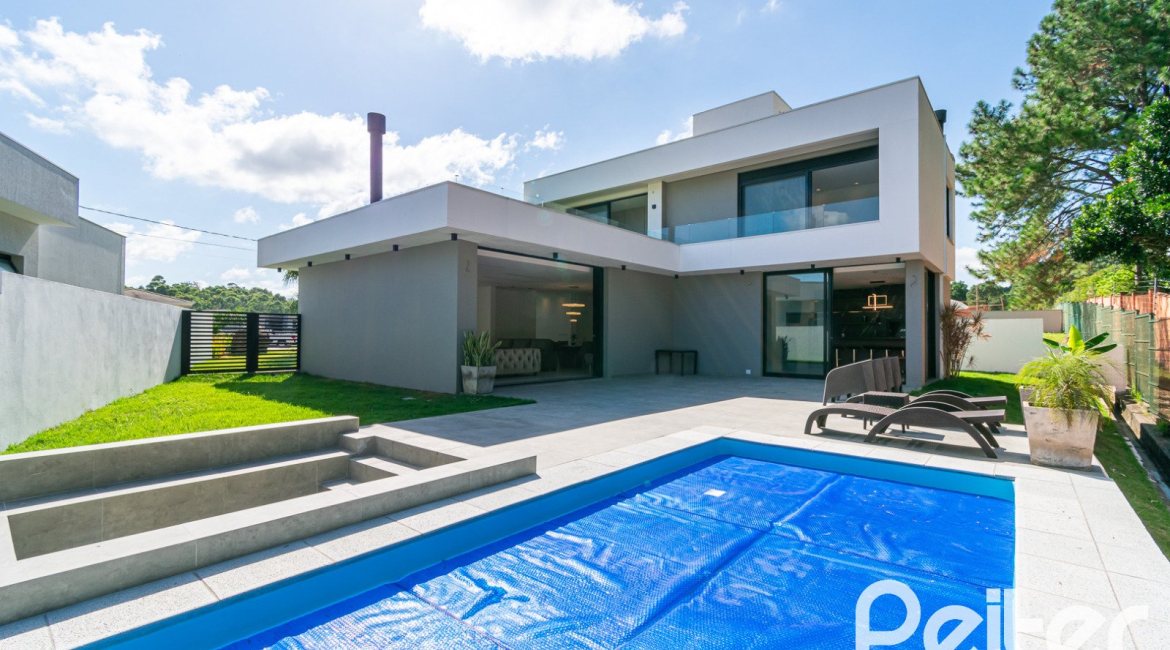 Casa em Condomínio à venda com 344m², 4 dormitórios, 4 suítes, 4 vagas, no bairro Alphaville em PORTO ALEGRE