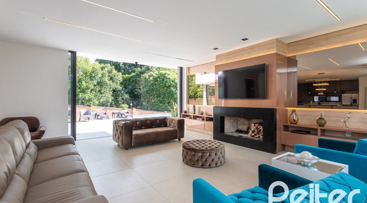 Casa em Condomínio à venda com 344m², 4 dormitórios, 4 suítes, 4 vagas, no bairro Alphaville em PORTO ALEGRE