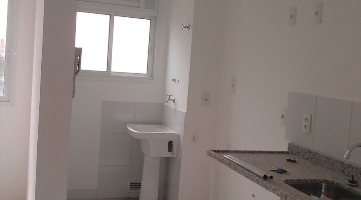 Apartamento à venda com 66m², 3 dormitórios, 1 suíte, 1 vaga, no bairro Humaitá em Porto Alegre