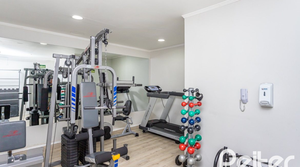 Apartamento à venda com 53m², 1 dormitório, 1 suíte, 1 vaga, no bairro Cristal em PORTO ALEGRE
