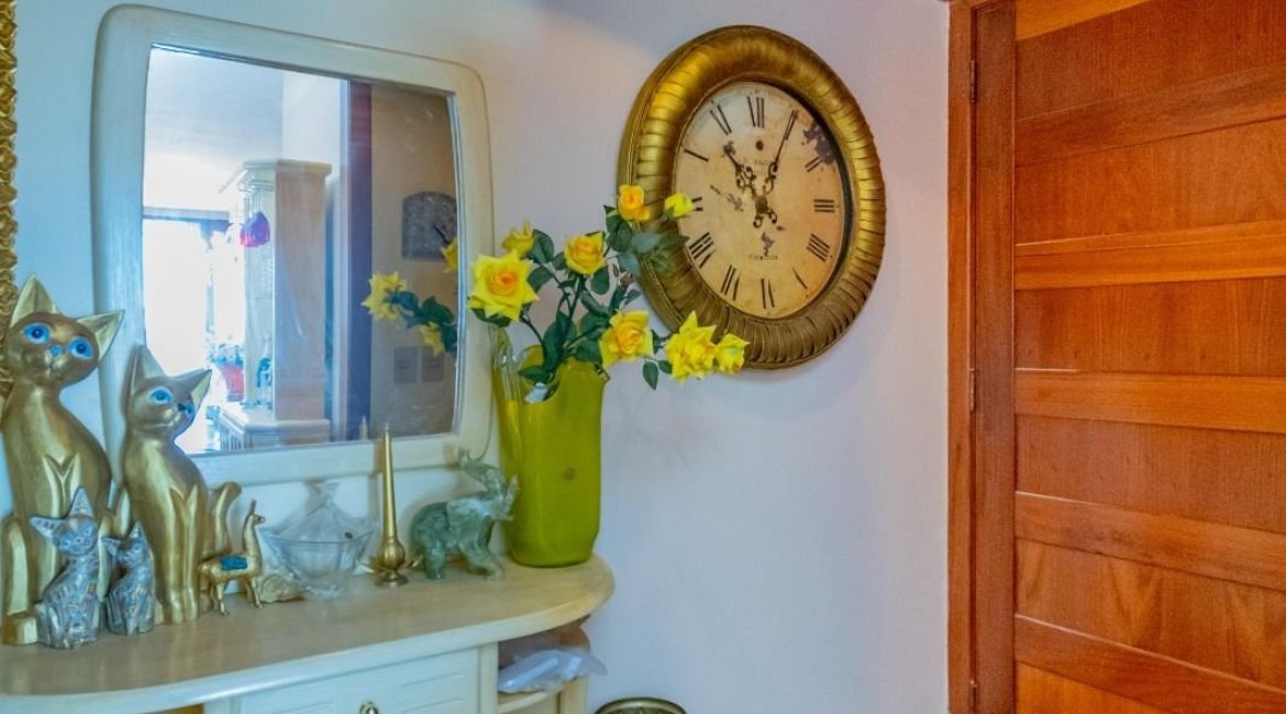 Cobertura à venda com 341m², 3 dormitórios, 1 suíte, 2 vagas, no bairro Menino Deus em Porto Alegre