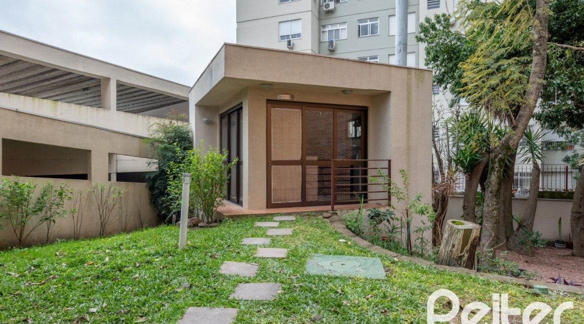 Empreendimento à venda, no bairro Tristeza em PORTO ALEGRE
