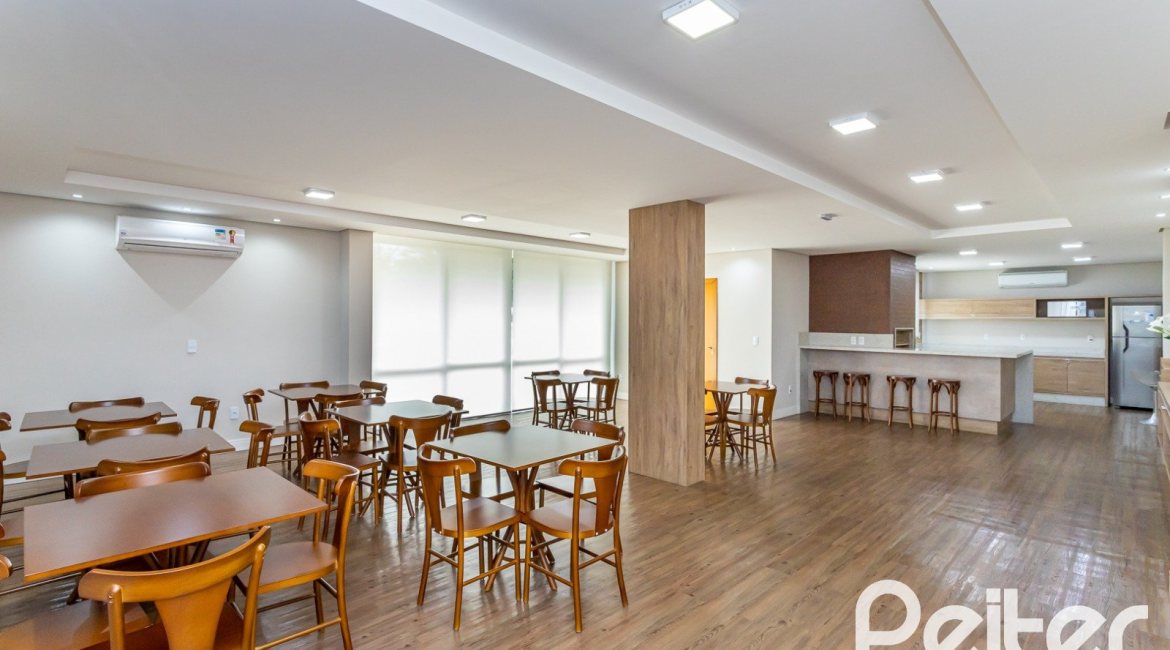 Apartamento à venda com 152m², 3 dormitórios, 1 suíte, 2 vagas, no bairro Tristeza em PORTO ALEGRE