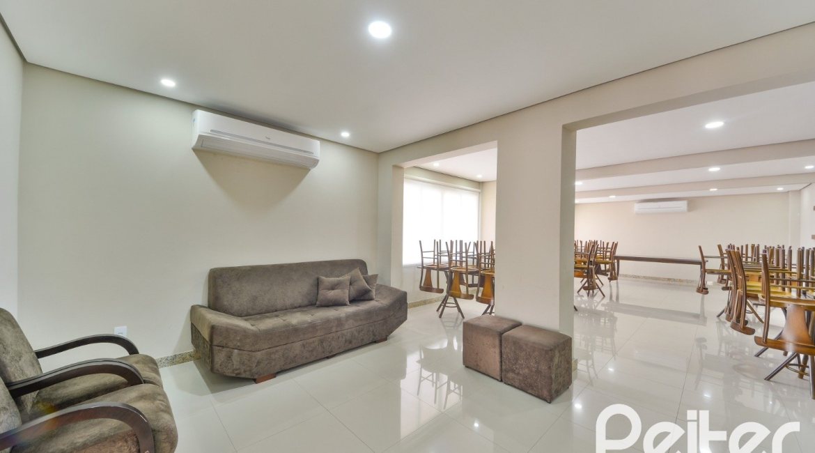 Apartamento à venda com 102m², 3 dormitórios, 1 suíte, 2 vagas, no bairro Tristeza em PORTO ALEGRE