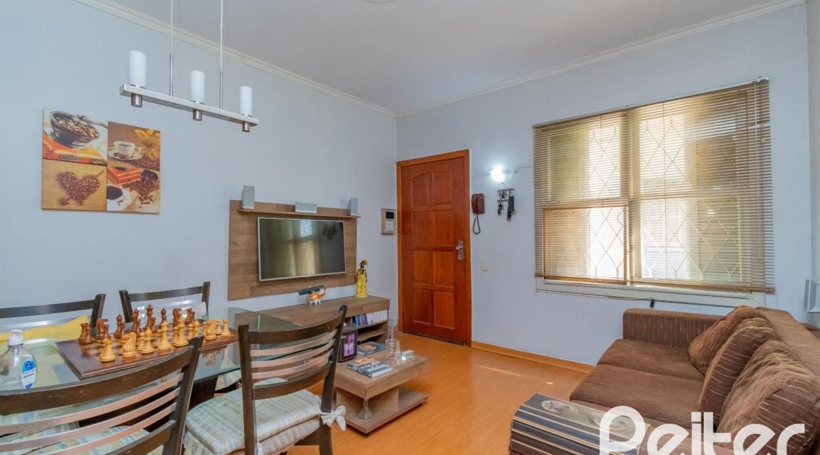 Apartamento à venda com 59m², 2 dormitórios, 1 vaga, no bairro Tristeza em Porto Alegre
