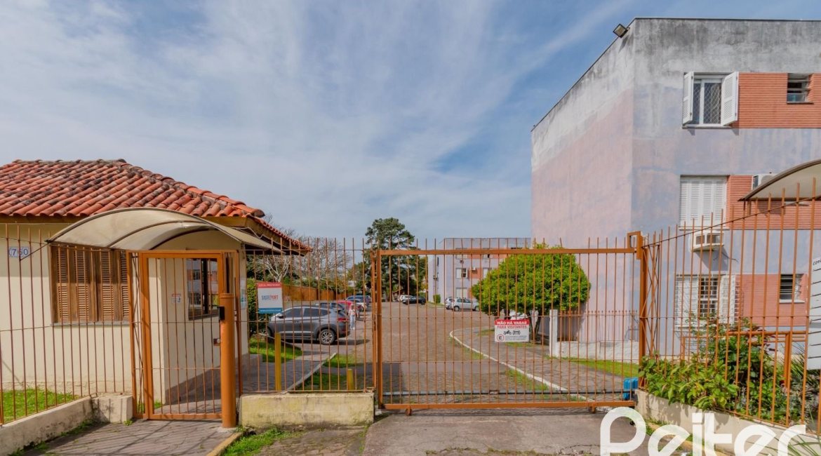 Apartamento à venda com 59m², 2 dormitórios, 1 vaga, no bairro Tristeza em Porto Alegre