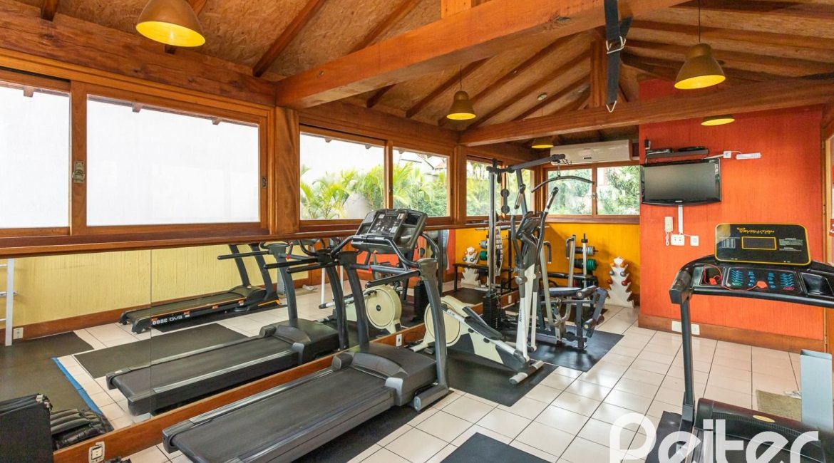 Casa em Condomínio à venda com 239m², 3 dormitórios, 3 suítes, 3 vagas, no bairro Santa Tereza em Porto Alegre