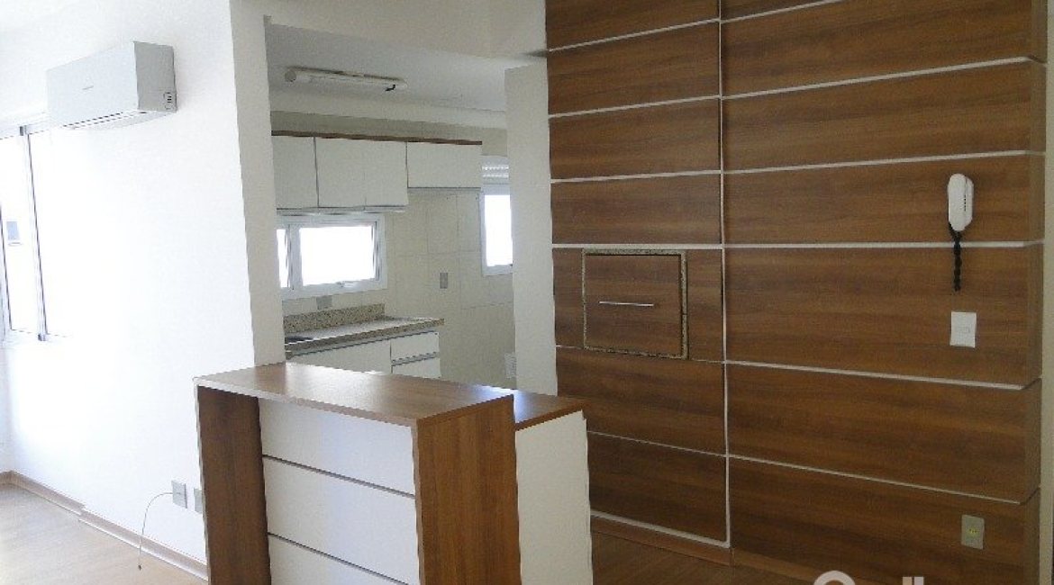 Apartamento à venda com 75m², 3 dormitórios, 1 suíte, 2 vagas, no bairro Tristeza em PORTO ALEGRE