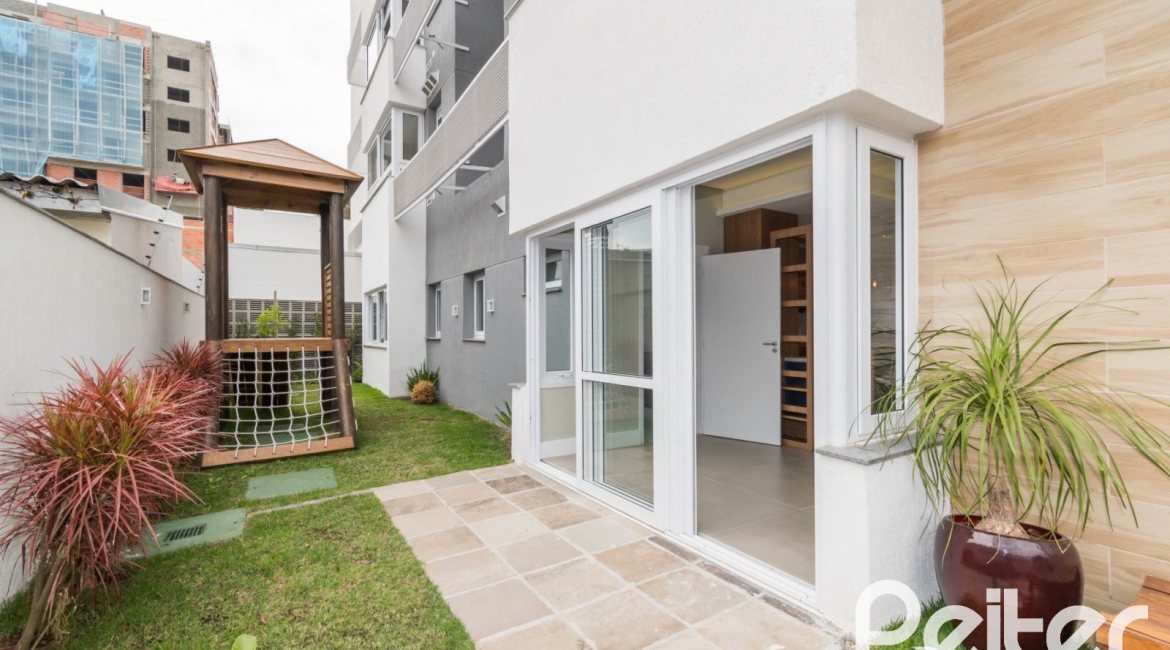 Apartamento à venda com 88m², 3 dormitórios, 3 suítes, 2 vagas, no bairro Cristal em PORTO ALEGRE
