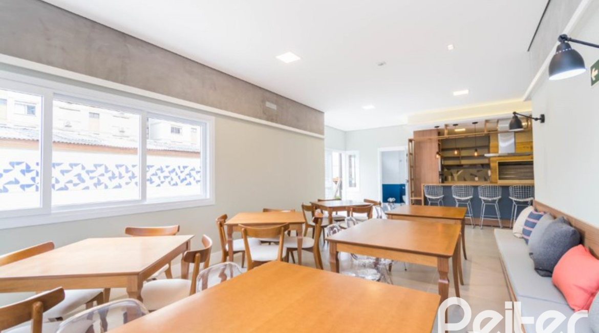 Apartamento à venda com 88m², 3 dormitórios, 3 suítes, 2 vagas, no bairro Cristal em PORTO ALEGRE