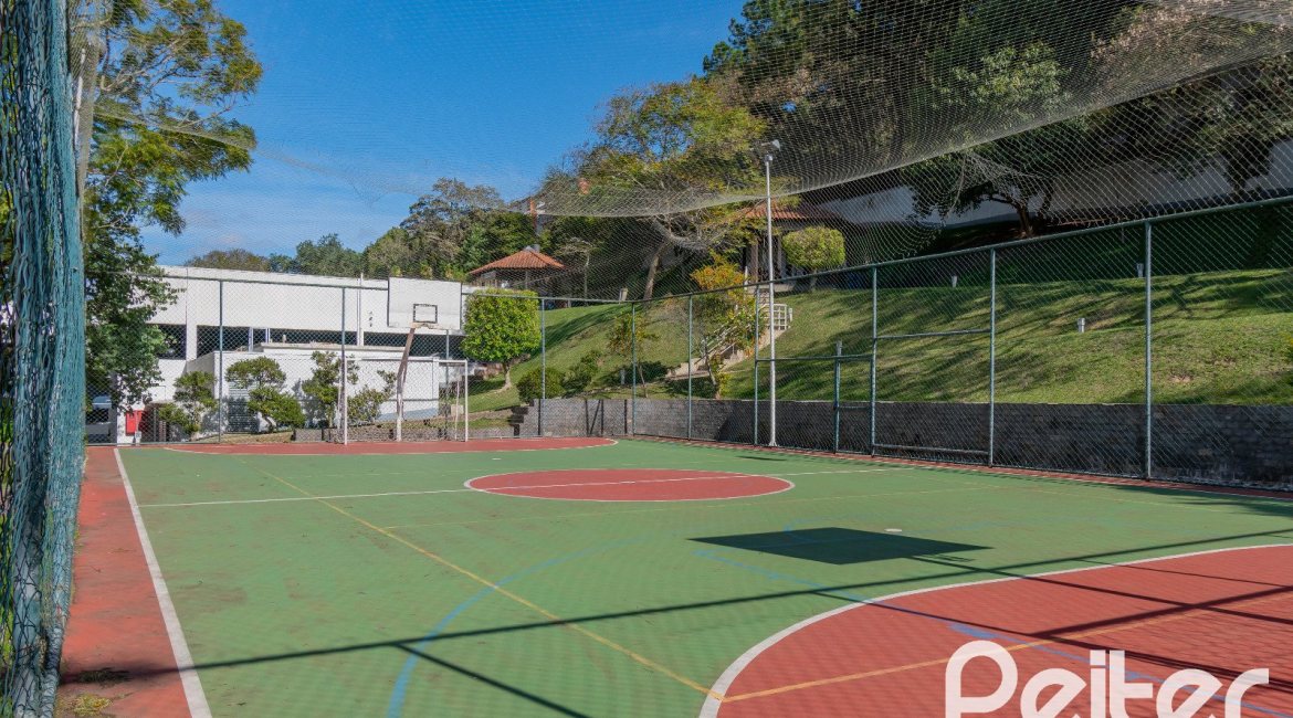 Apartamento à venda com 100m², 3 dormitórios, 1 suíte, 1 vaga, no bairro Cristal em PORTO ALEGRE