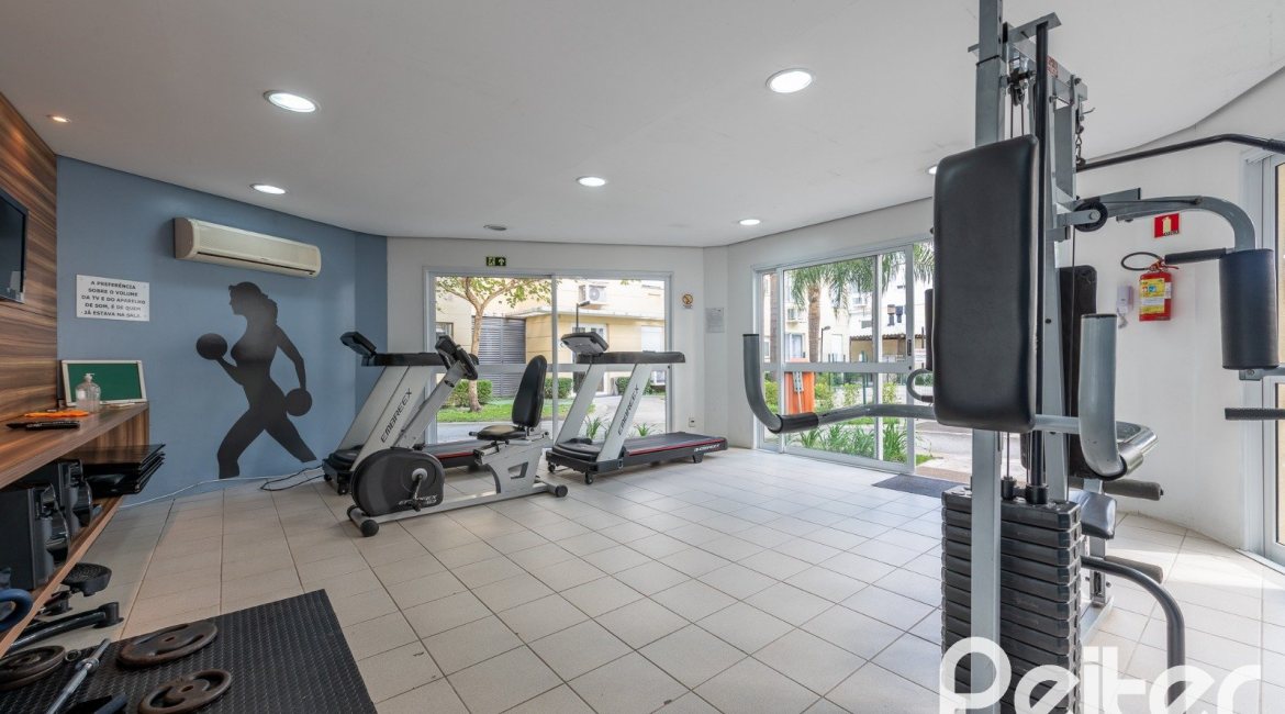 Apartamento à venda com 45m², 2 dormitórios, 1 vaga, no bairro Camaqua em PORTO ALEGRE